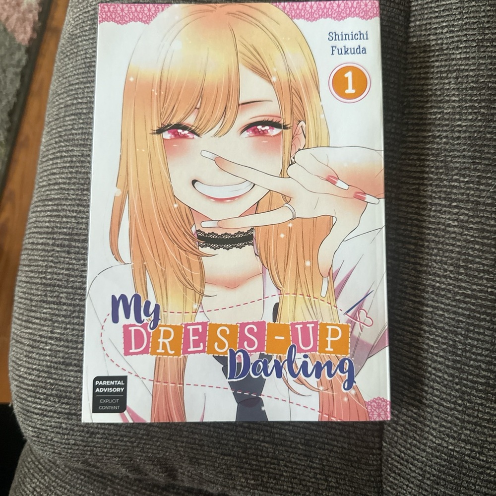 My Dress-Up Darling Manga Volume 1